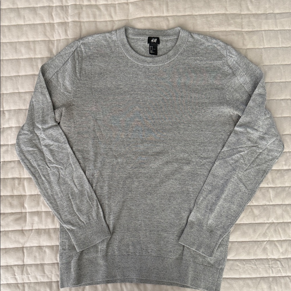 H&M Men's Heather Gray Crewneck Sweater